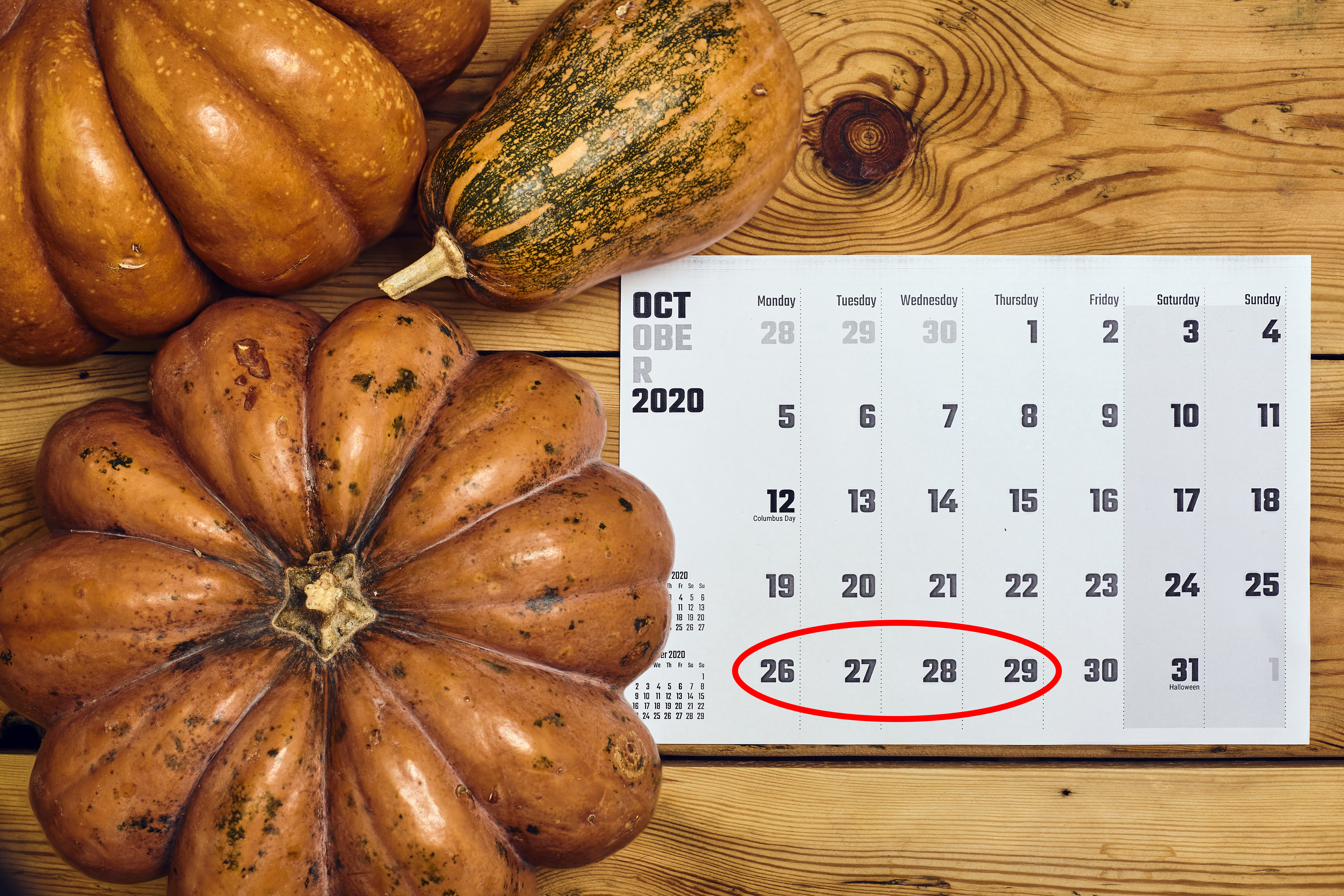 oktober 2020 kalender med den 26. til 29. sirklet