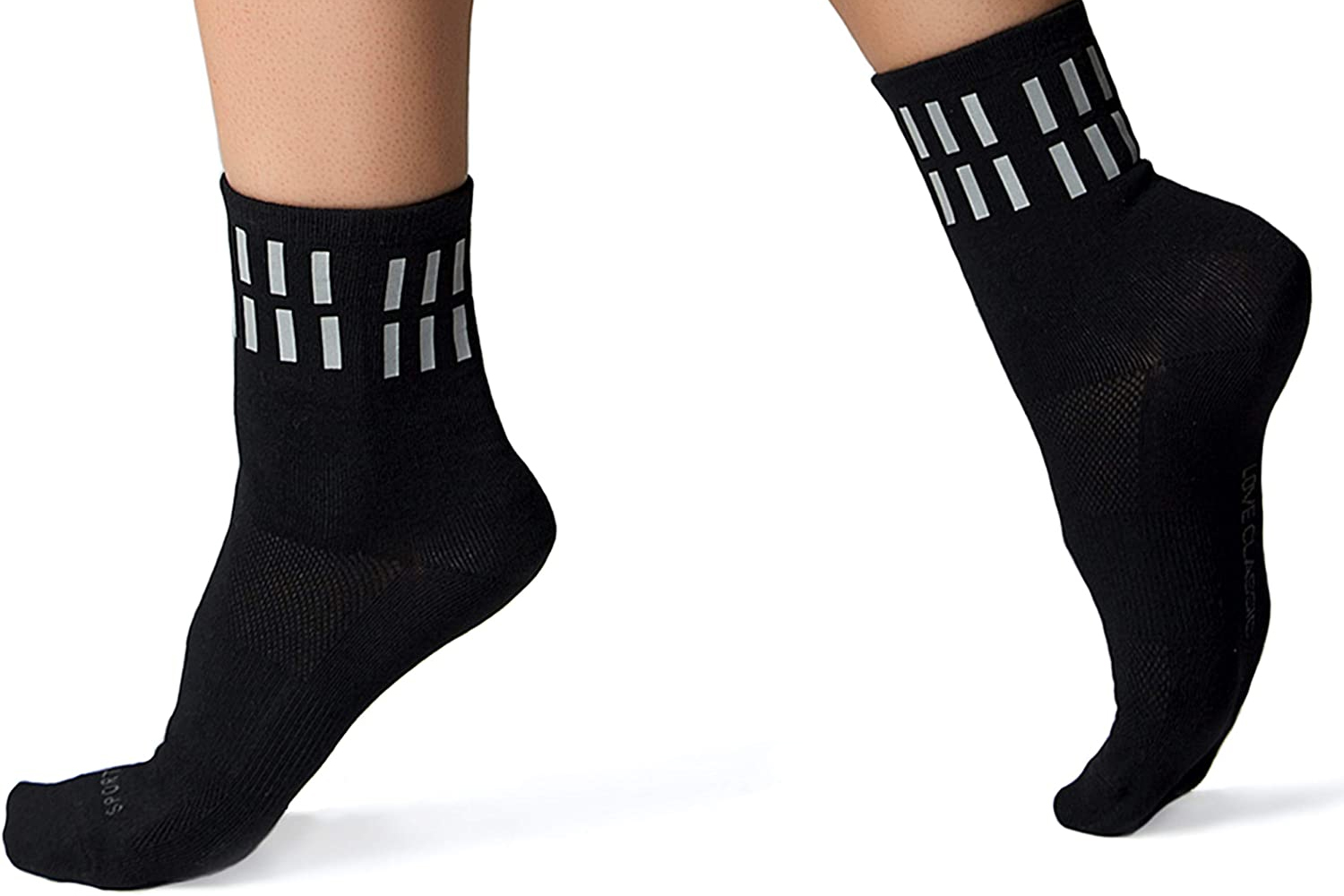 10 Best Athletic Socks To Keep Feet Comfy and Cool