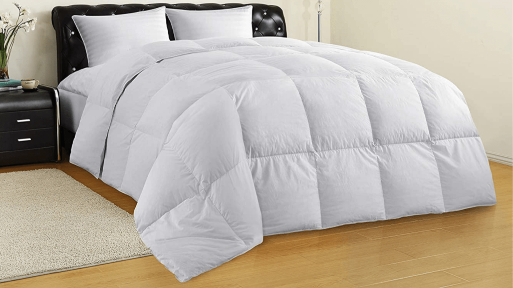 11 Best Comforters For Dog Hair That Are Pet-Friendly