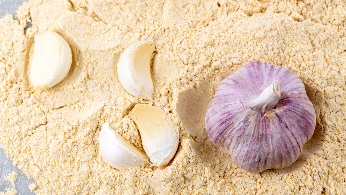 How to Activate Garlic Powder and Why You Should