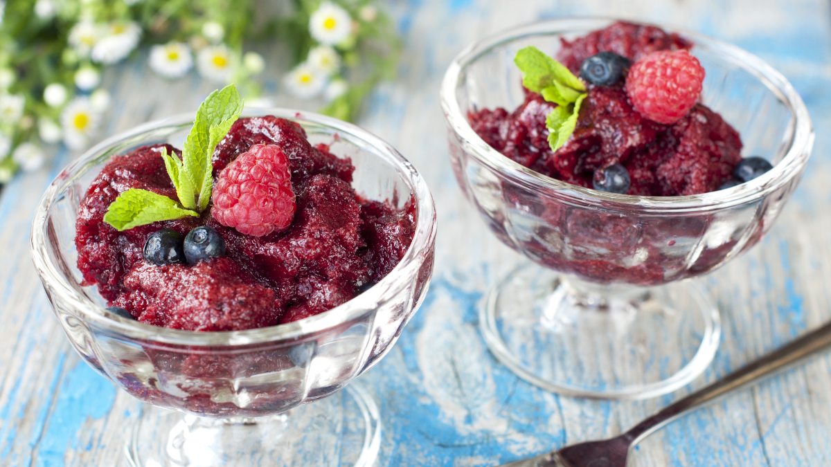 3-Ingredient Raspberry Sorbet Recipe Is Perfection in 5 Minutes, Ice Cream