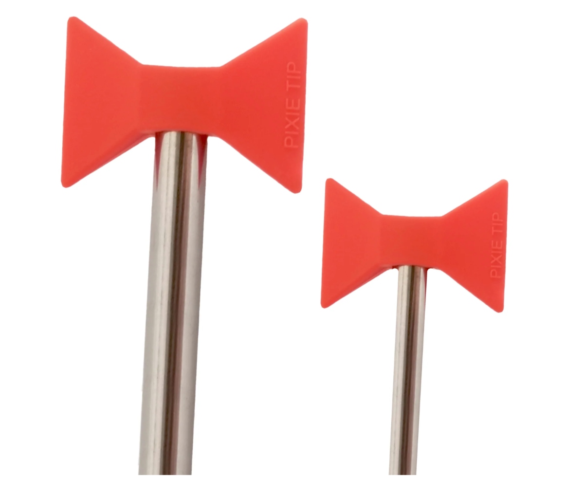 https://www.firstforwomen.com/wp-content/uploads/sites/2/2022/11/Pixie-Tips-large-and-small-on-metal-straws.jpg
