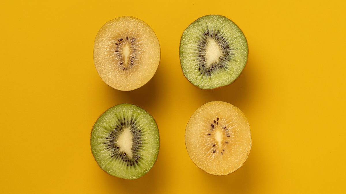 Rich in iron and vitamin C: What you should know about kiwis - The