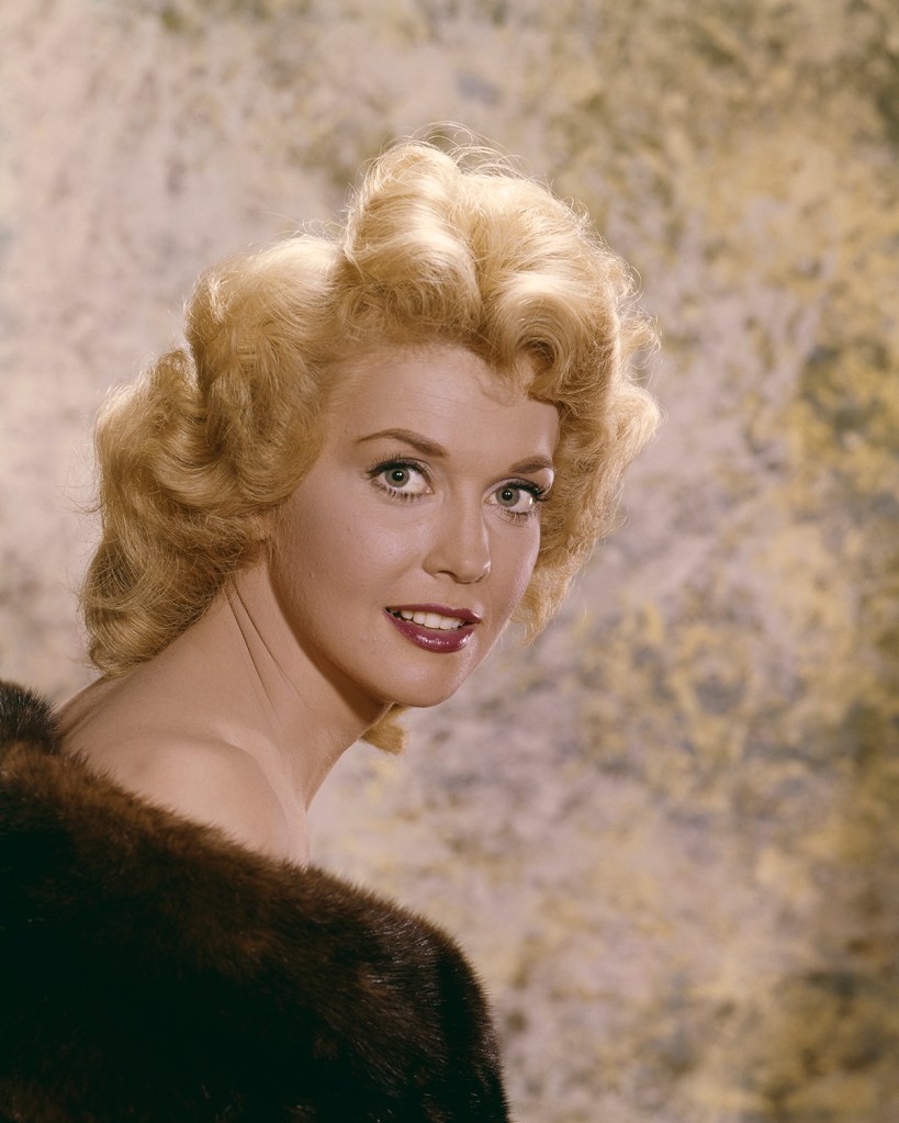 Actress Donna Douglas, circa 1960