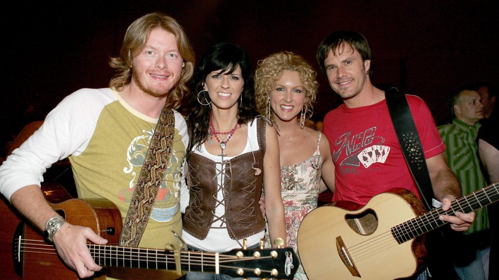 Phillip Sweet, Karen Fairchild, Kimberly Roads and Jimi Westbrook of Little Big Town photographed in 2006