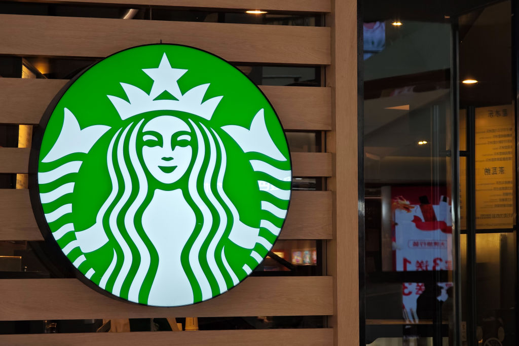 Starbucks Fall Menu 2024 New Drinks, Returning Flavors and More