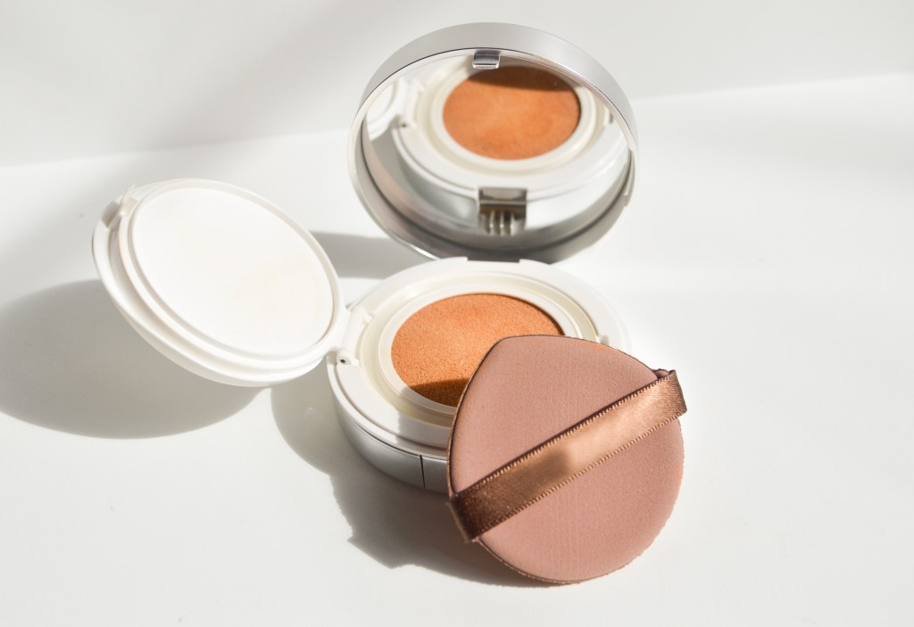 makeup powder compact